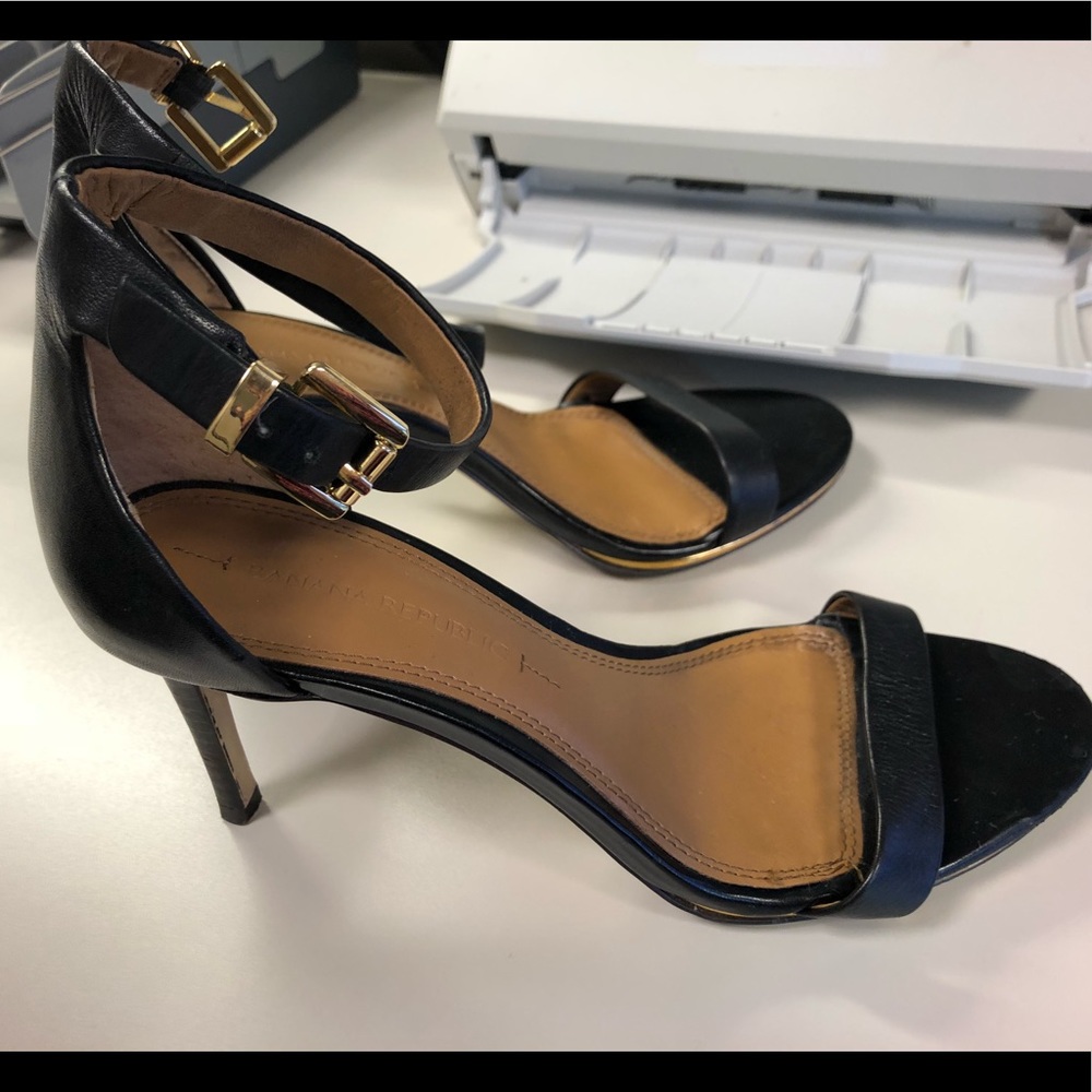 Banana Republic heels